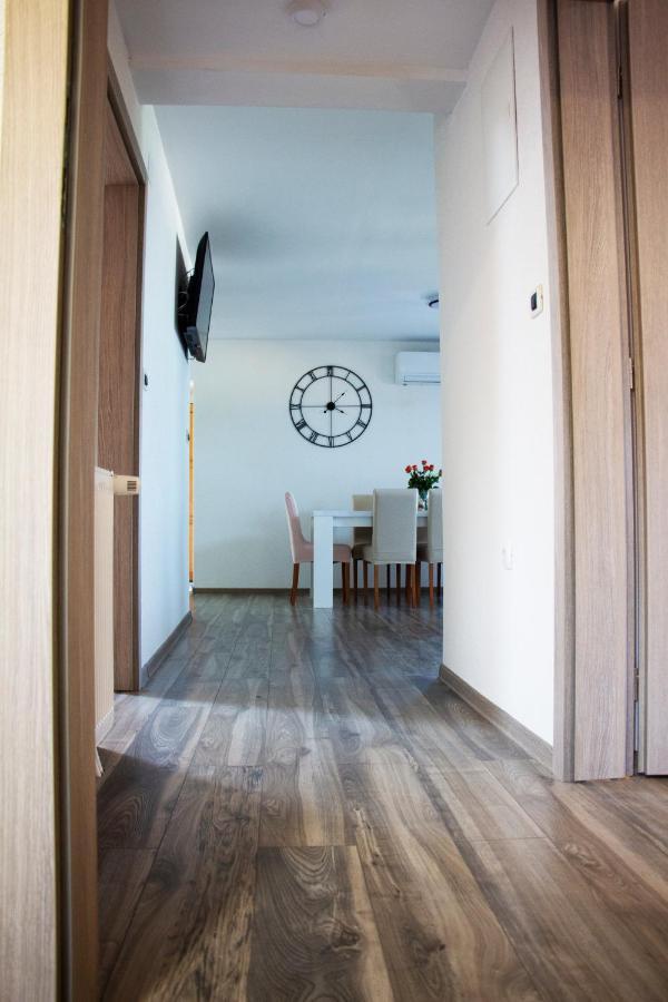 Timeless Appartement Gospić Buitenkant foto